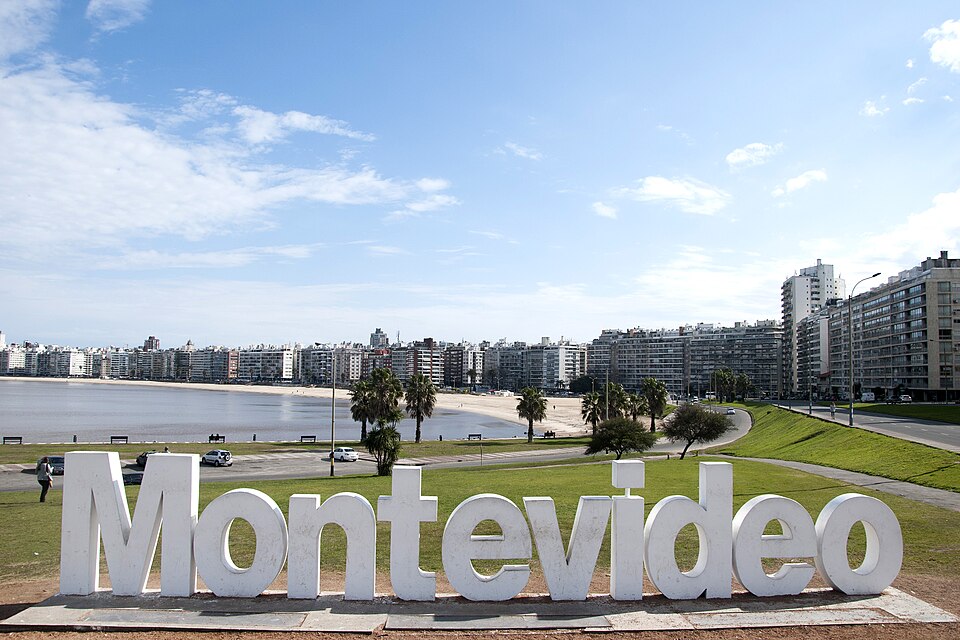Montevideo sign on the Rambla de Pocitos